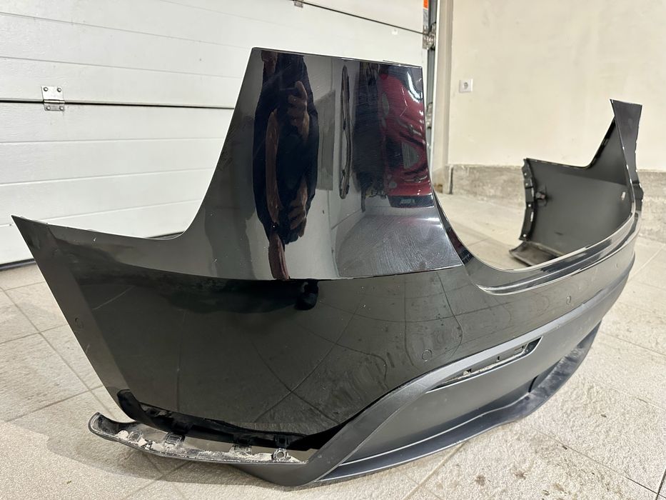 Задній бампер Tesla Model Y під парки комплектний, в колір PBSB