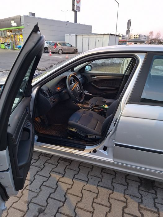 BMW E46 318i  2001
