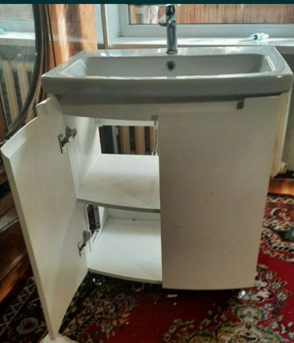 комплект в ванну кімнату