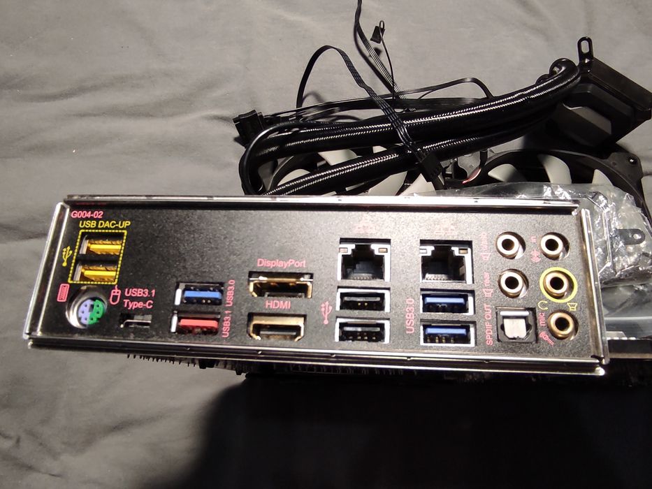 Продам комплектуючі