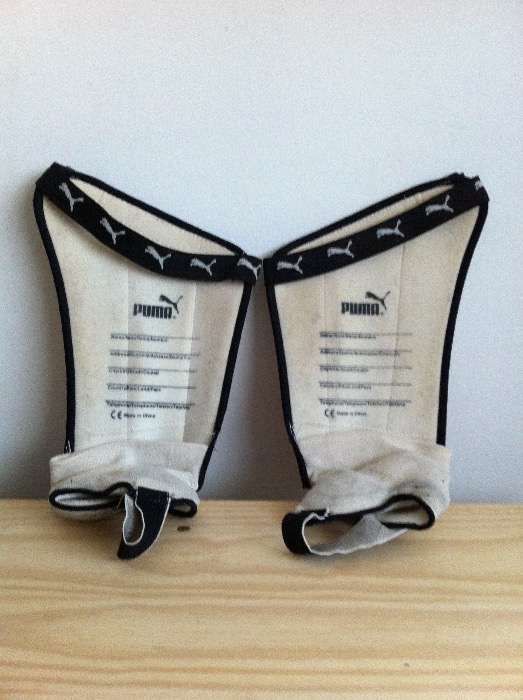 Caneleiras de futebol PUMA