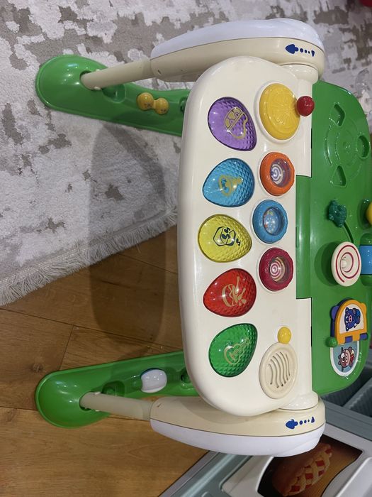 Розвиваючий центр chicco