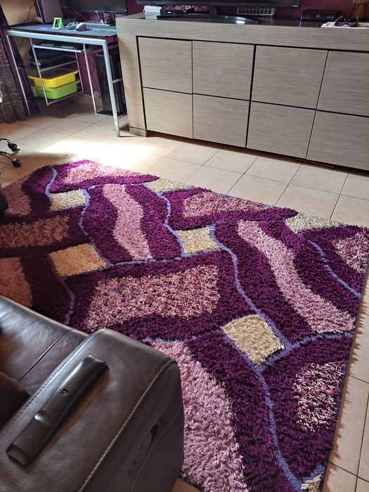 Tapete tricolor pelo comprido