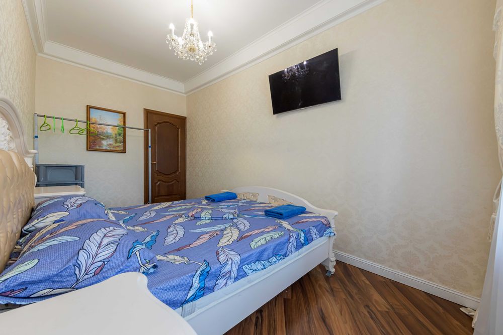 3 комнатные апартаменты в центре, ул Большая Васильковская, 114