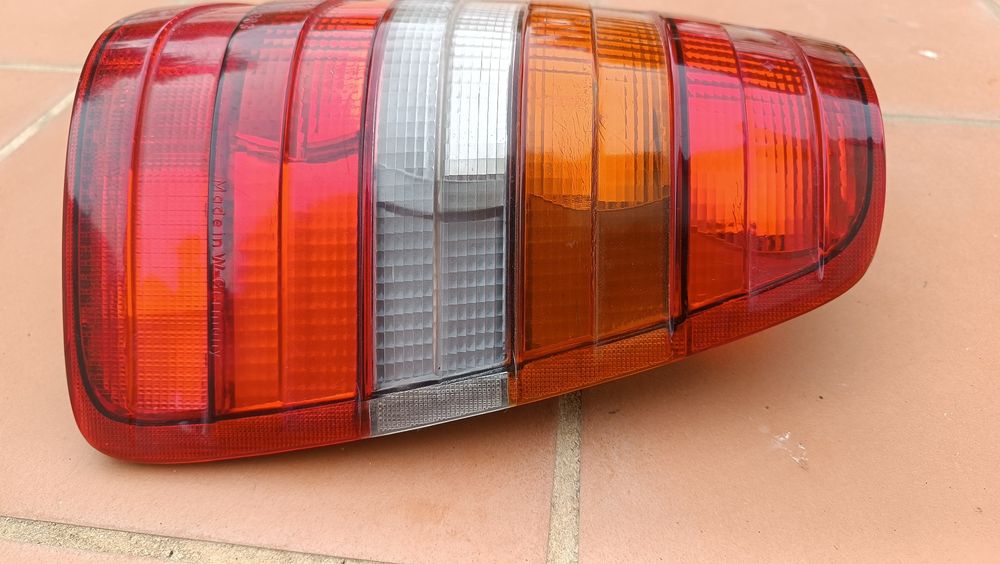Mercedes s124 farolim direito