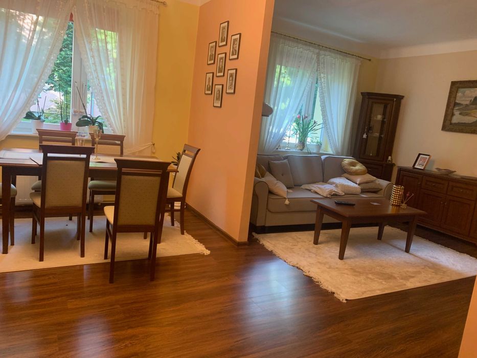 Mieszkanie  2 - pokojowe na parterze z kominkiem  (67 m2) cena 319 000 zł. do negocjacji