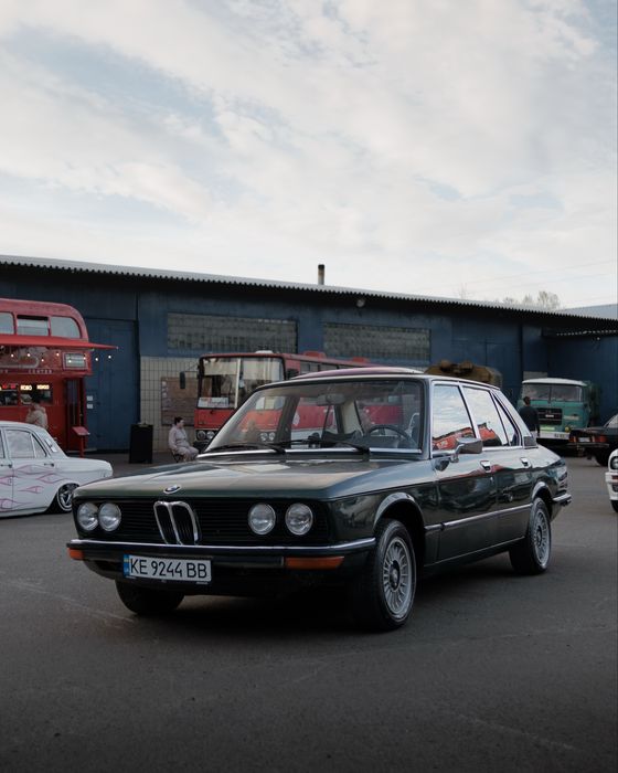 Продам bmw 5 e12 1975 дорест