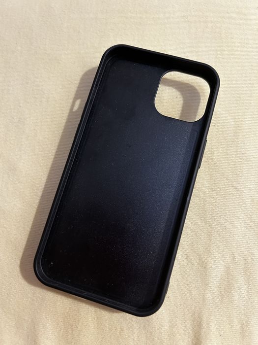Чохол на iphone 13