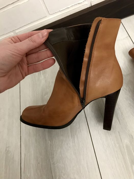 Шкіряні ботінки