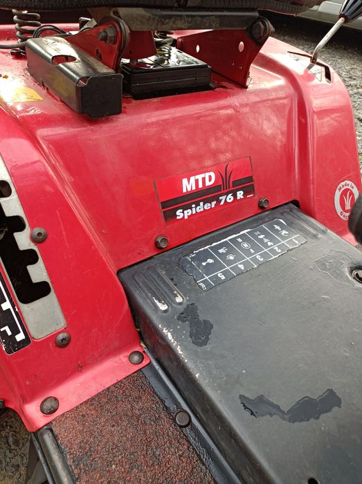 Traktor mtd spider 76 R