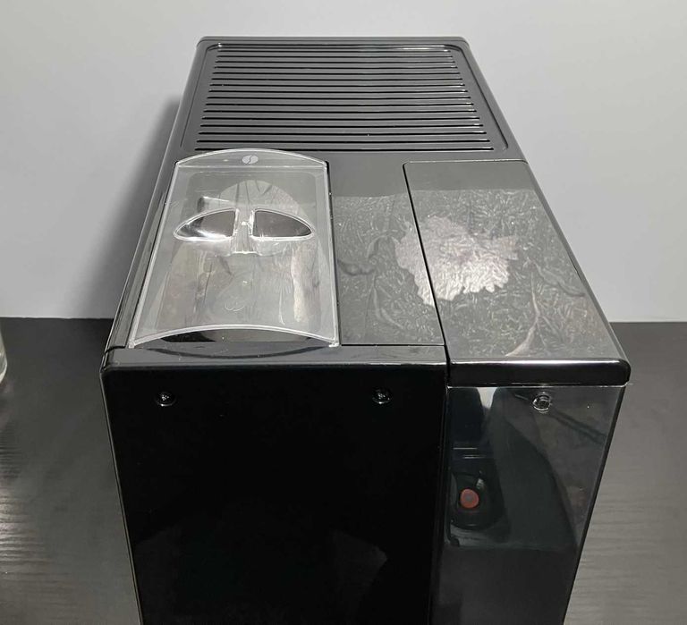 Кавомашина Melitta Solo & Milk — компактна та проста у використанні