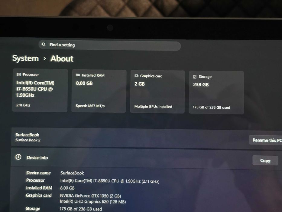 Microsoft SurfaceBook 2 - GTX1050 - i7 - 256GB - 8GB