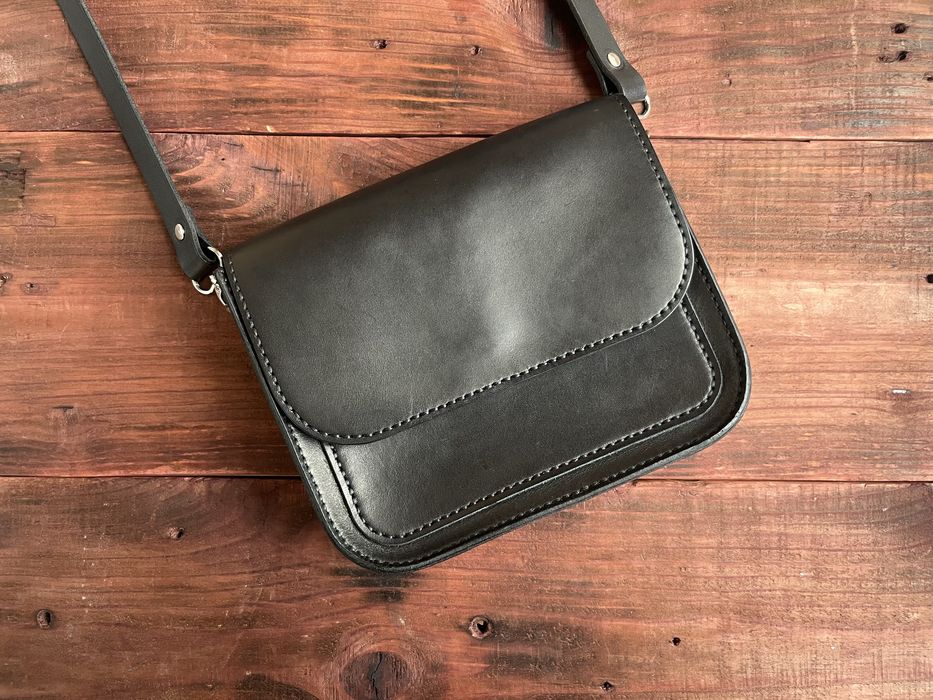 Шкіряні сумки ручної роботи.