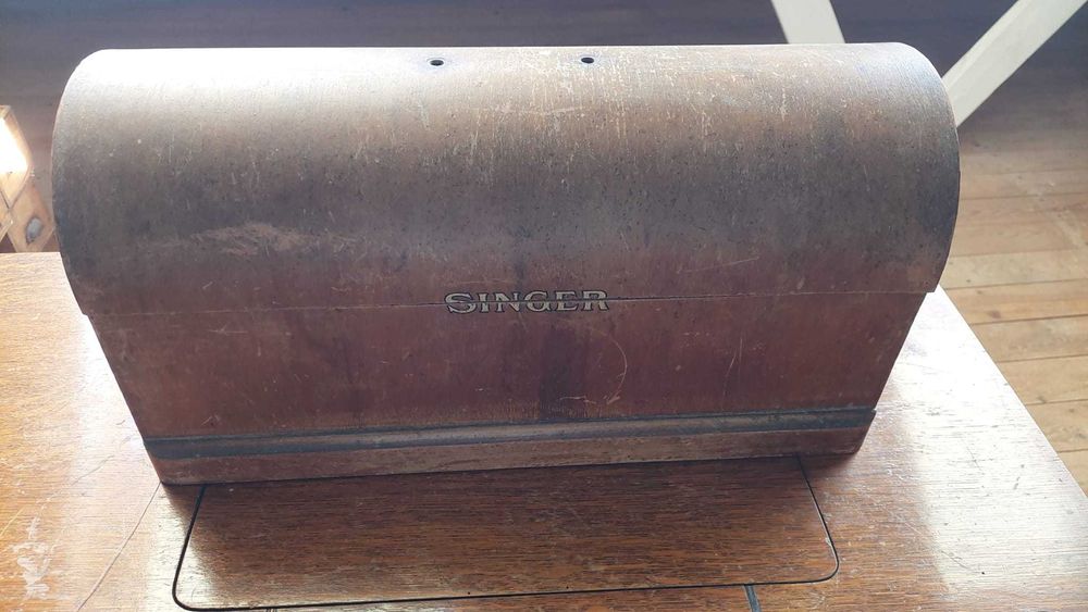 Máquina de costura Singer antiga