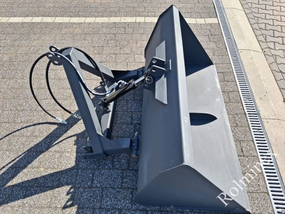 Wzmocniona Łyżka z hydrauliką hydrauliczna z kiprem na TUZ Transport