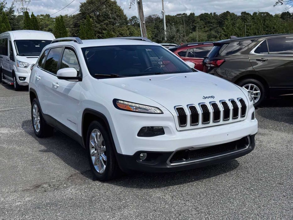 Jeep Cherokee      2016
