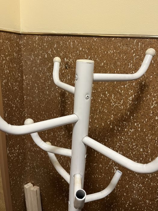 Вішалка для одягу