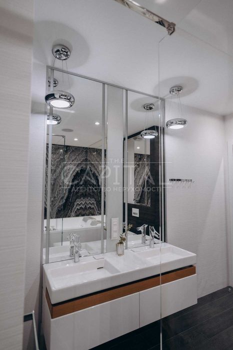 Продаж квартири, ЖК Новопечерські Липки, Драгомирова, Верхогляда