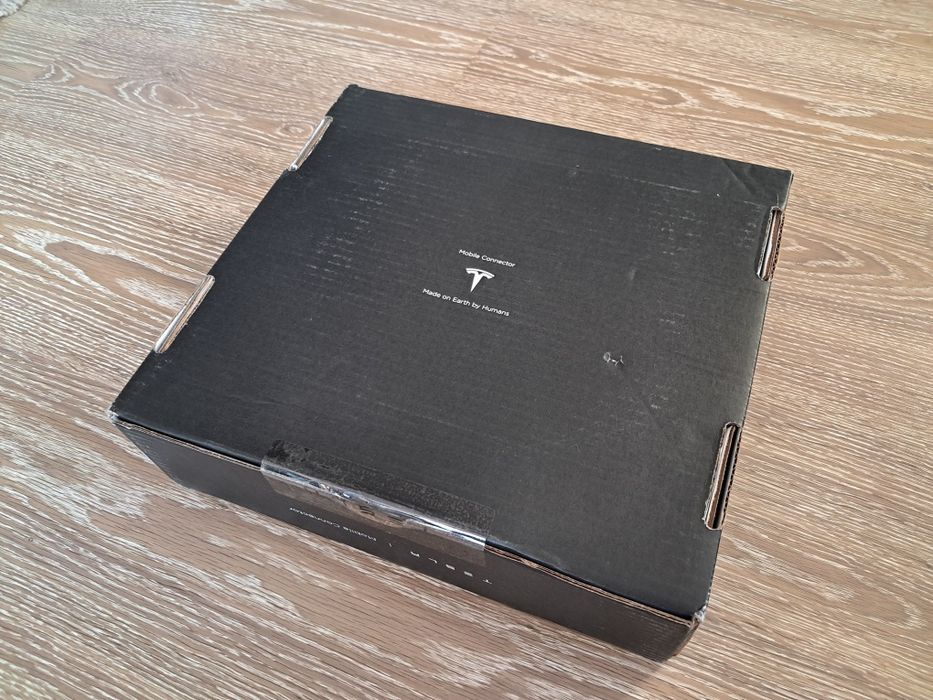 Нова оригінальна зарядка Tesla Mobile Connector Gen 2 зарядне тесла