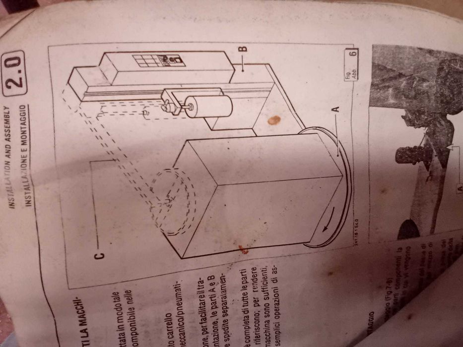 Envolvedora semiautomática com mesa rotativa ROTOPLAT