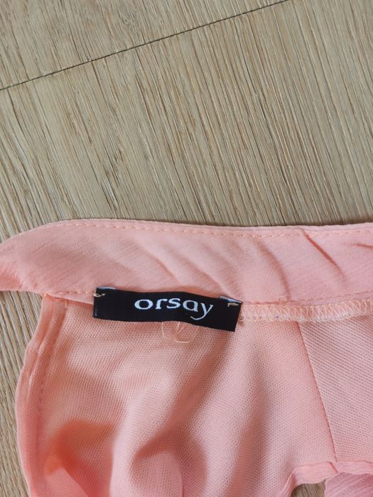 Sukienka Orsay w kolorze łososiowym