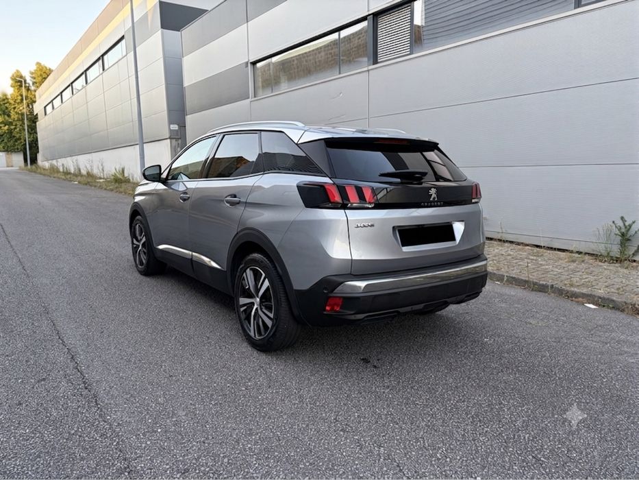 Peugeot 3008 1.2 130cv Allure