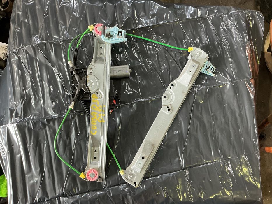 Elevador Porta esquerda Opel corsa D ano 2008 3 Portas