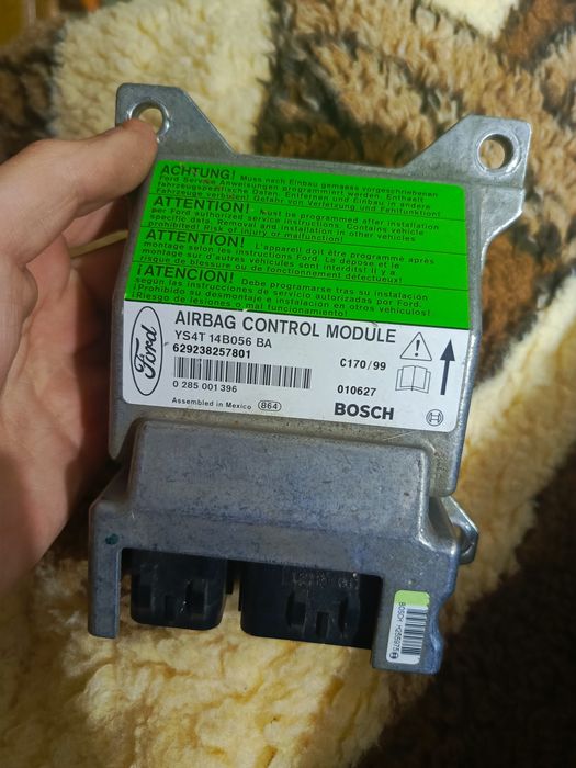 Sprzedam moduł poduszki Ford Focus  Proszę kontaktować się pod numer telefonu 885 192 238