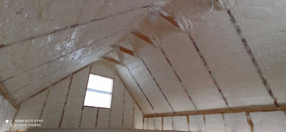 Ocieplanie pianą PUR, Ocieplenie poddasza, Ocieplanie pianka PUR