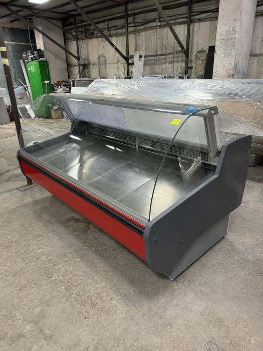 витрина холодильна Igloo 2м