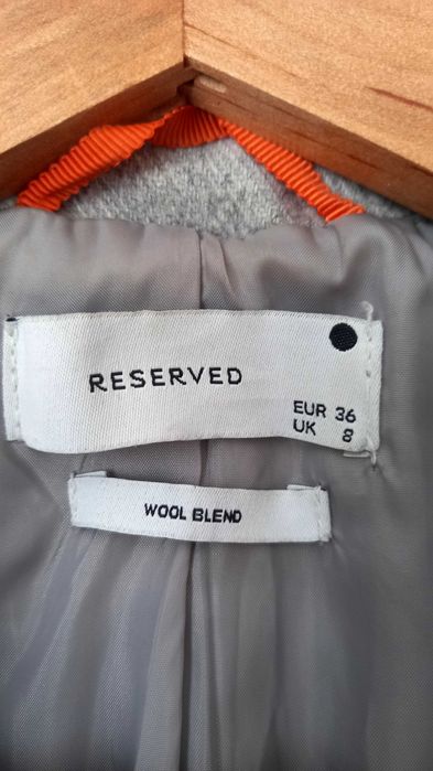 Пальто жіноче Reserved сіре