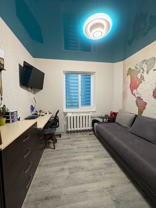 ПРАЦЮЄМО ПО ПРОГРАМАМ!! Продам 3-х кімнатну квартиру.