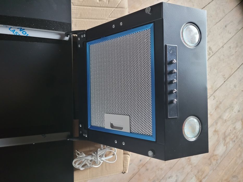 Okap Amica czarny-nowy