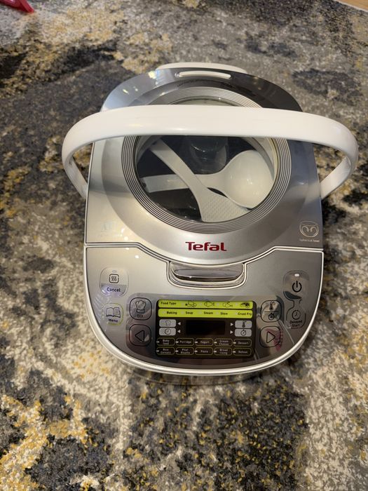 Multi-cooker Tefal 45-1, 750 W, pojemność 5 I