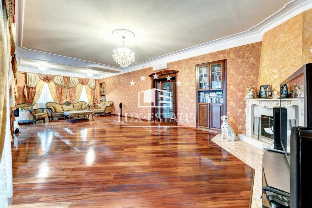 Оренда унікального будинку 650м²  біля ЛІСУ