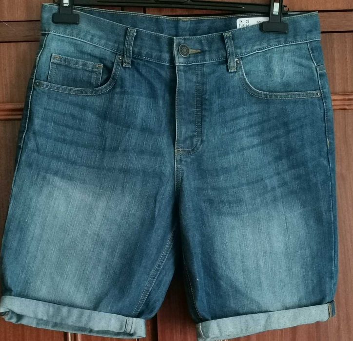 Calções Pull and Bear, etc