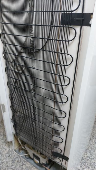 Frigorífico AEG ÖKO_SANTO – a funcionar (necessita verificação)