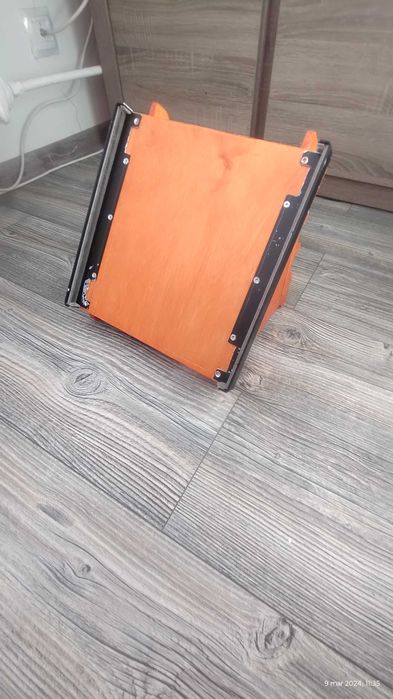 Stojak Pod Akai Mpc One