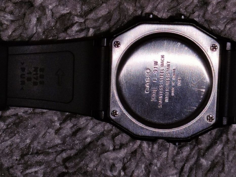Годинник Casio F-91W (оригінал)