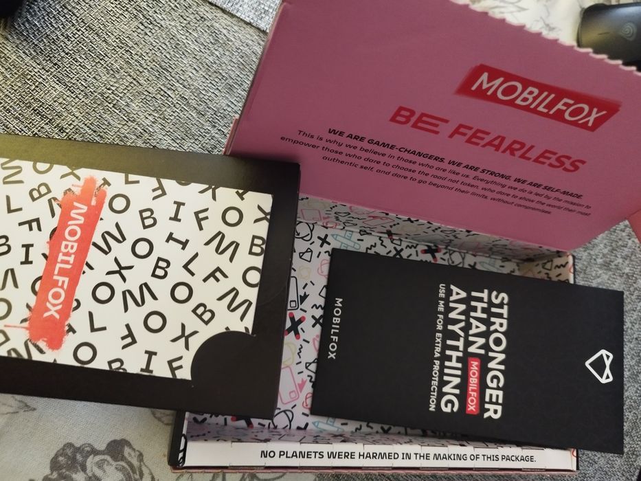 Etui i szkło Mobilfox do iPhona 12