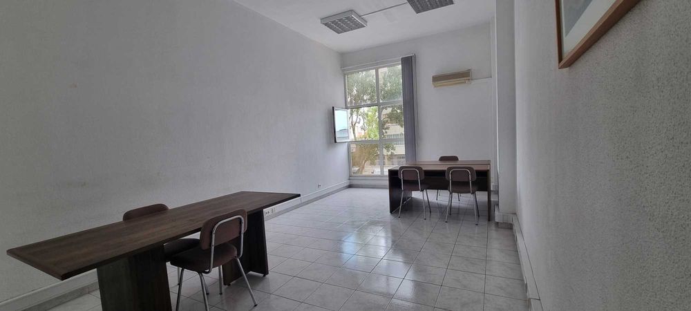 Arrendo Escritório 46m2 em Carcavelos junto à A5