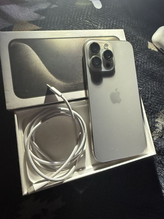 Iphone 15 pro max 256gb Cor Natural preço fixo