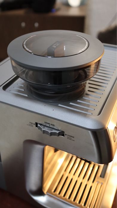 Máquina de Café Sage Barista Express -1 ano garantia