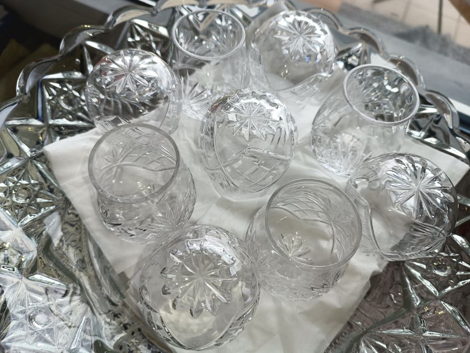 Kieliszki kryształowe PRL 9 szt.