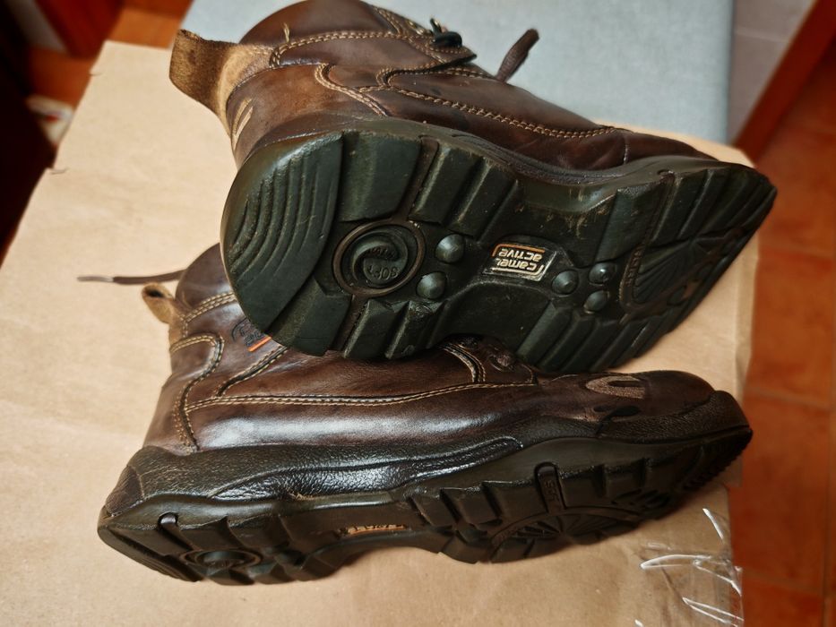 Botas Camel Active tamanho 39