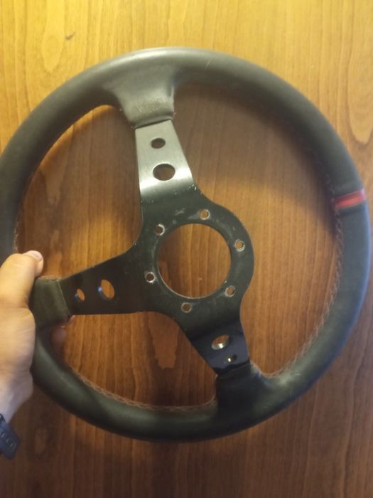 Vendo volante de carro