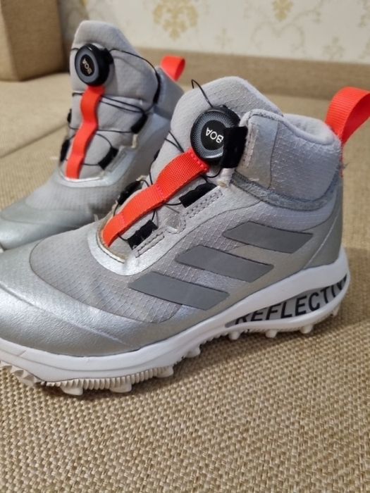 Ботінки adidas 36  розмір