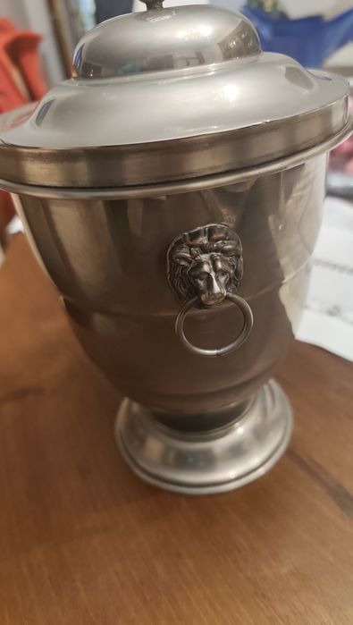 Recipiente  de gelo