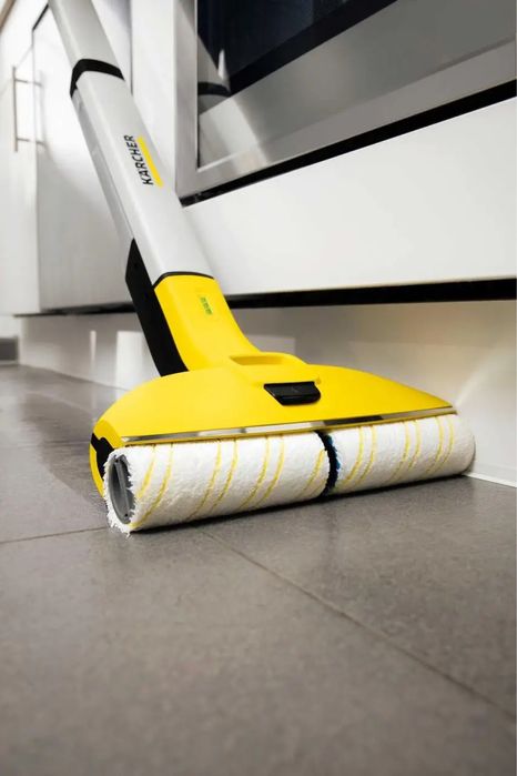 Пилосос миючий акумуляторний Karcher FC 3 Cordless