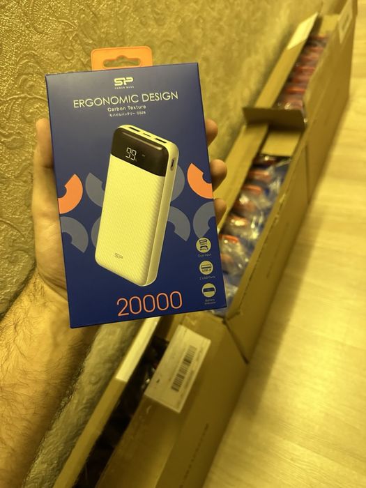 PowerBank Silicon Power 20 000mAh Павербанк у нагоді при BlackOut